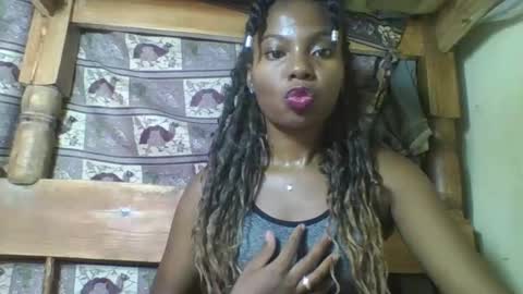 Snapshot of rosalinda933 chatting on 04-06-26, 12:28 Rosalinda online show from 04-06-26, 12:28