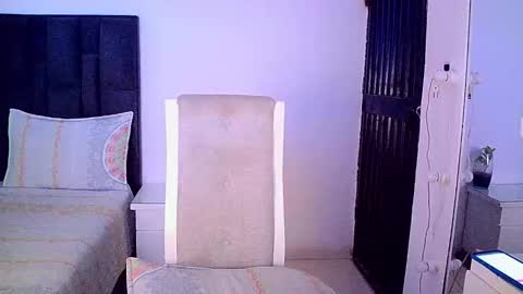 Rosalinda online show from 12-24-24, 09:06