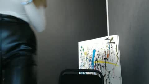 Snapshot of rosaline_ly chatting on 10-05-25, 12:58 Rosalina online show from 10-05-25, 12:58