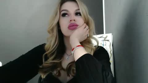 Rosalina online show from 04-20-26, 11:35