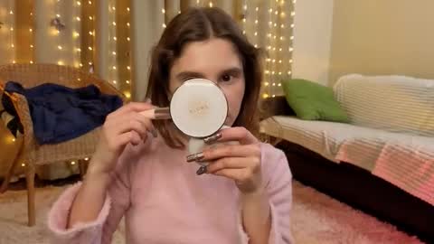 Kylie online show from 02-18-26, 05:20