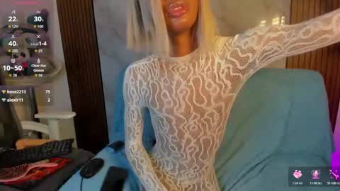 rosaly_rodman online show from 12-17-25, 03:29