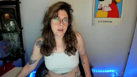 Snapshot of rose257044 chatting on 05-31-26, 02:13 rose257044 online show from 05-31-26, 02:13