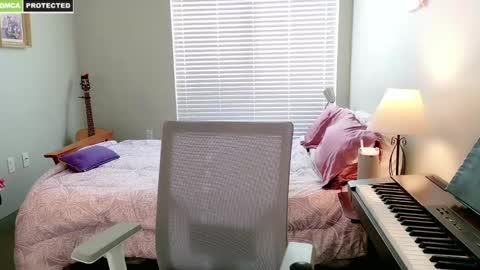 rose77782 online show from 02-05-25, 01:44