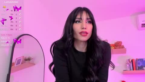 Rose Saenz online show from 12-18-24, 01:15