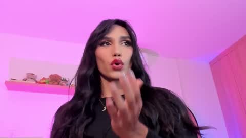 Rose Saenz online show from 11-27-25, 08:00