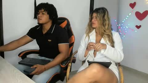 Rose  online show from 02-12-26, 12:00