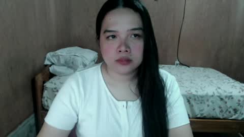 Snapshot of rose_heartfilia chatting on 06-25-26, 03:39 Danielle online show from 06-25-26, 03:39