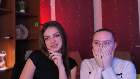 rose online show from 11-25-25, 06:02