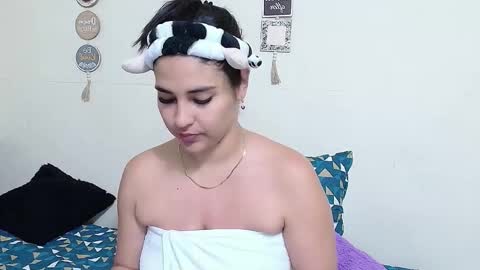 rose_towers4 online show from 12-16-25, 10:42