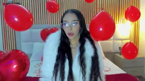 Snapshot of roseaurora chatting on 02-14-26, 11:51 roseaurora online show from 02-14-26, 11:51