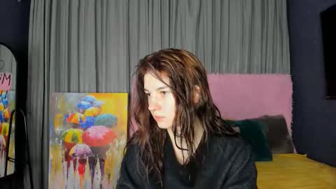 Snapshot of roseblanche2k chatting on 10-31-25, 06:31 Florin online show from 10-31-25, 06:31