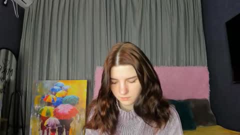 Snapshot of roseblanche2k chatting on 11-19-25, 11:05 Florin online show from 11-19-25, 11:05