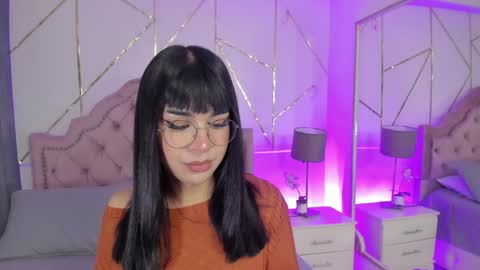 Rose online show from 02-03-25, 01:08