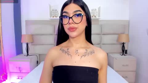 Rose online show from 10-02-25, 01:18