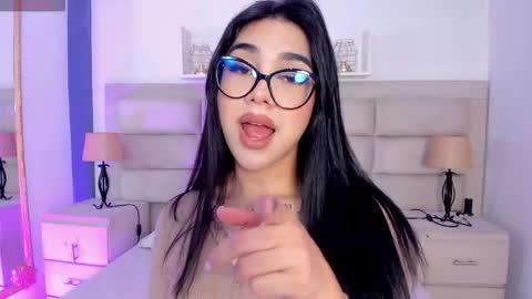 Rose online show from 10-06-25, 01:41