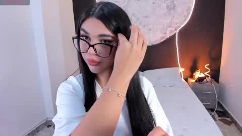 Rose online show from 12-15-25, 01:37