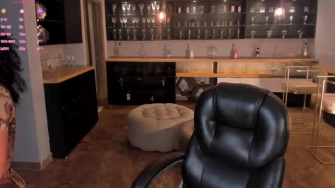 Rose  online show from 02-19-25, 07:59