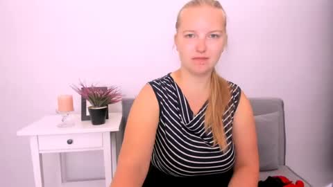 Snapshot of rosehypnotic chatting on 07-20-26, 06:06 Rose online show from 07-20-26, 06:06