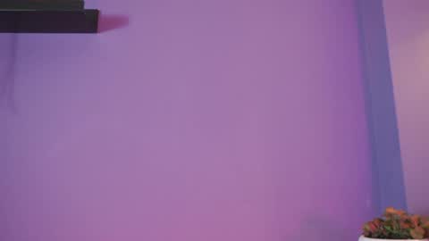 Snapshot of roselinedior chatting on 05-18-26, 03:07 Lyla OF roselinedior online show from 05-18-26, 03:07