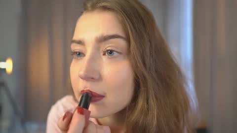 Snapshot of rosellegaeta chatting on 11-21-25, 04:22 Elsa online show from 11-21-25, 04:22