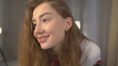 Snapshot of rosellegaeta chatting on 11-22-25, 04:11 Elsa online show from 11-22-25, 04:11