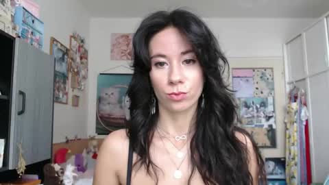 Rose online show from 11-12-25, 11:54