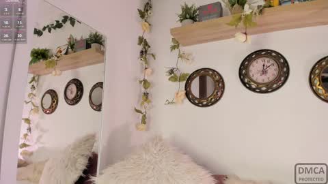 Stephani online show from 01-25-25, 01:21