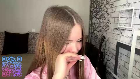 Snapshot of rosenamohmed chatting on 06-14-26, 05:53 Rosa online show from 06-14-26, 05:53