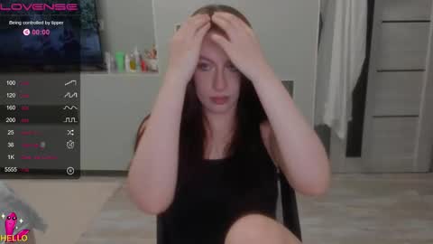 Julia online show from 02-06-26, 08:34