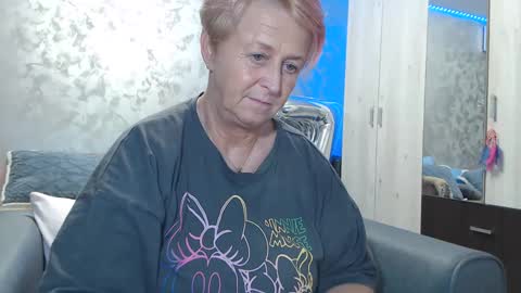 Lovepinklilly online show from 01-03-25, 06:14