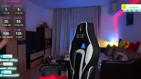 Abbygail online show from 10-11-25, 07:34