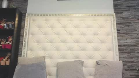 Gabriela online show from 12-30-24, 11:48