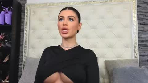 Gabriela online show from 01-10-26, 07:43