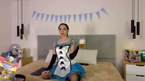 Snapshot of rosewilsom chatting on 09-23-25, 01:03 rosewilsom online show from 09-23-25, 01:03