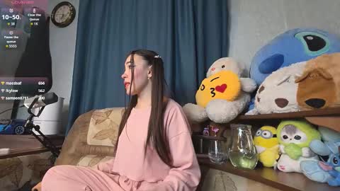 Snapshot of rosewr chatting on 10-05-25, 01:53 RoseWr online show from 10-05-25, 01:53