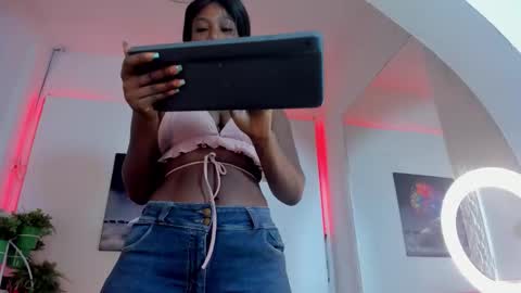 rosi_cooper online show from 03-25-26, 11:05