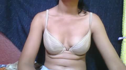 rosia685234 online show from 02-03-26, 06:22