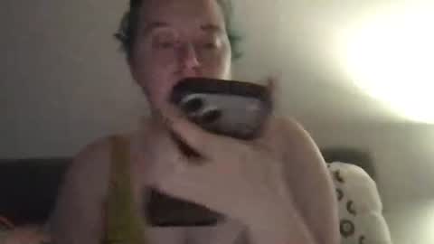 rosie8965804 online show from 12-21-25, 08:43