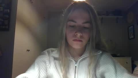 Rosie online show from 12-03-24, 07:43