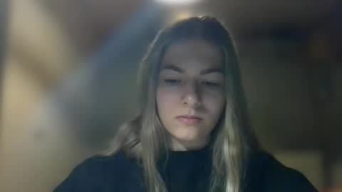 Rosie online show from 12-30-24, 08:10