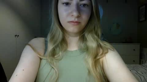 Rosie online show from 05-28-26, 06:54