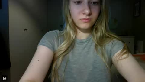 Rosie online show from 06-02-26, 07:43