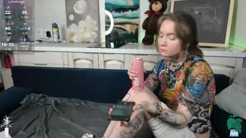 Rose  online show from 03-25-26, 09:15