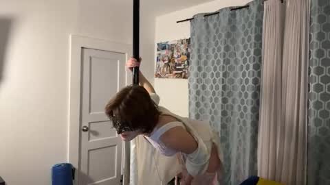 rosie_xo_reed online show from 01-15-26, 03:44