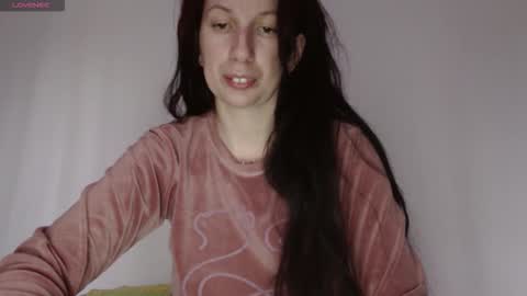 RosieHayes online show from 02-07-26, 01:04