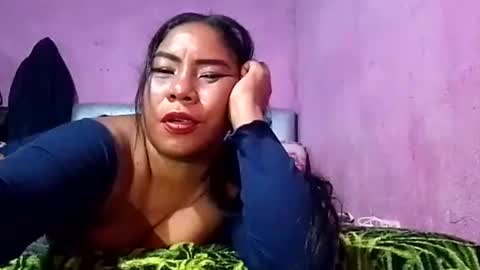 Snapshot of rosmerynava chatting on 12-15-24, 03:34 rosmerynavarro online show from 12-15-24, 03:34