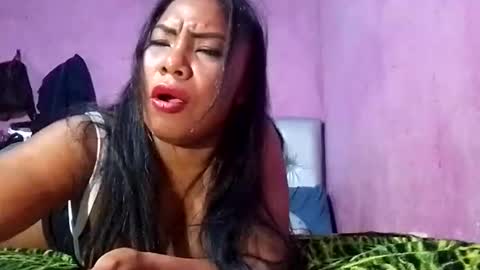 Snapshot of rosmerynava chatting on 12-22-24, 03:22 rosmerynavarro online show from 12-22-24, 03:22