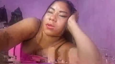 Snapshot of rosmerynava chatting on 01-10-25, 02:57 rosmerynavarro online show from 01-10-25, 02:57