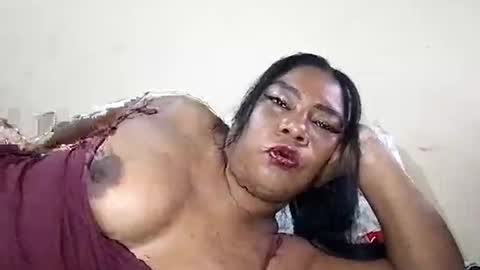 Snapshot of rosmerynava chatting on 10-31-25, 08:04 rosmerynavarro online show from 10-31-25, 08:04